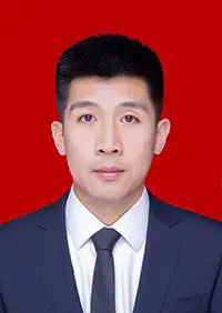 篮球防守训练中如何提高体能和耐力_1